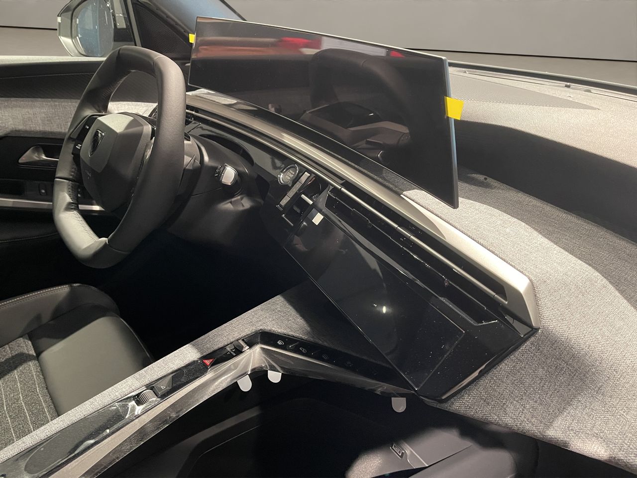 Peugeot 3008 Hybrid 1.2 107KW Allure eDCS6 - Foto 17