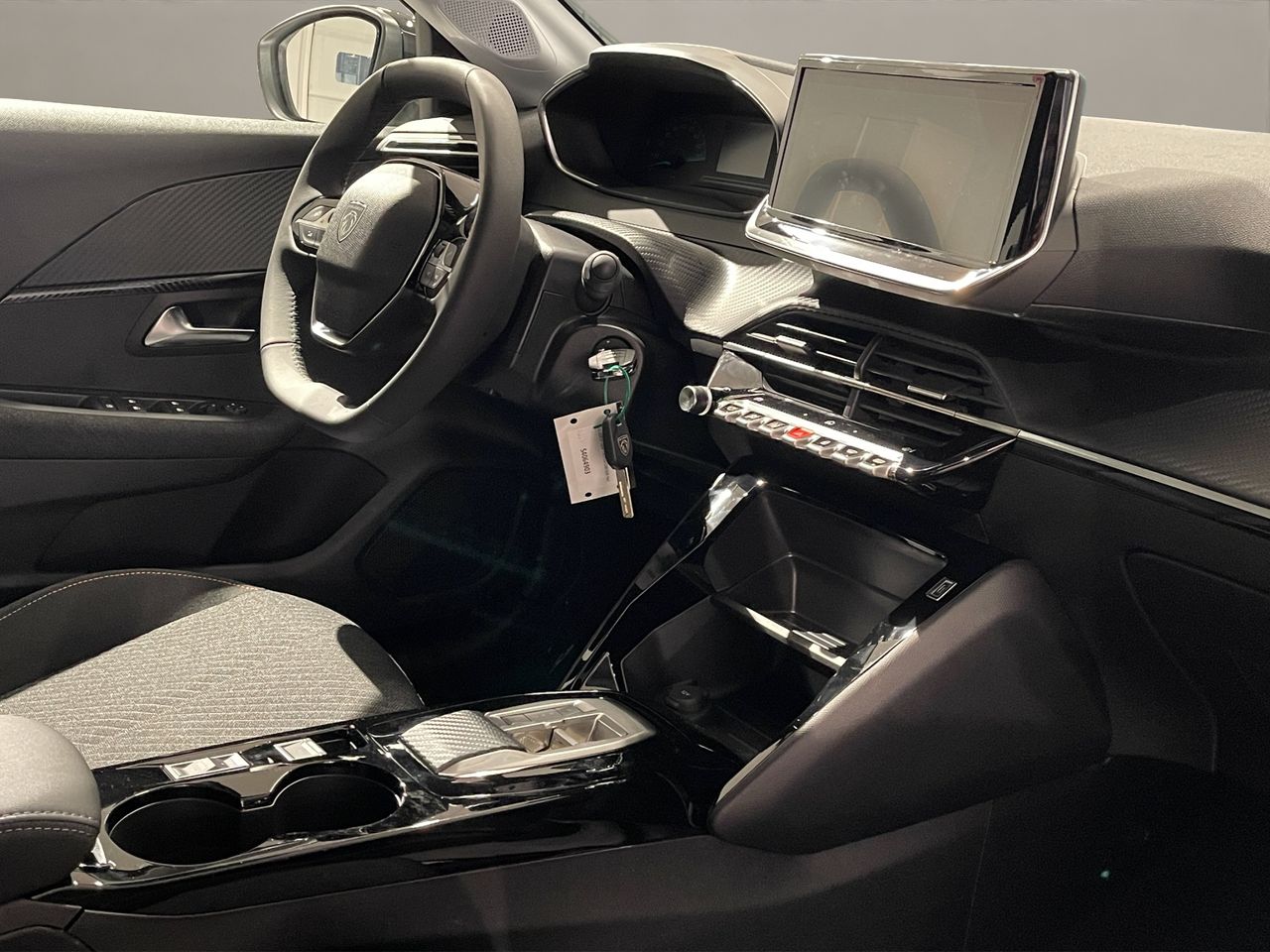 Peugeot e-208 Style Eléctrico 136 (100 Kw) - Foto 16