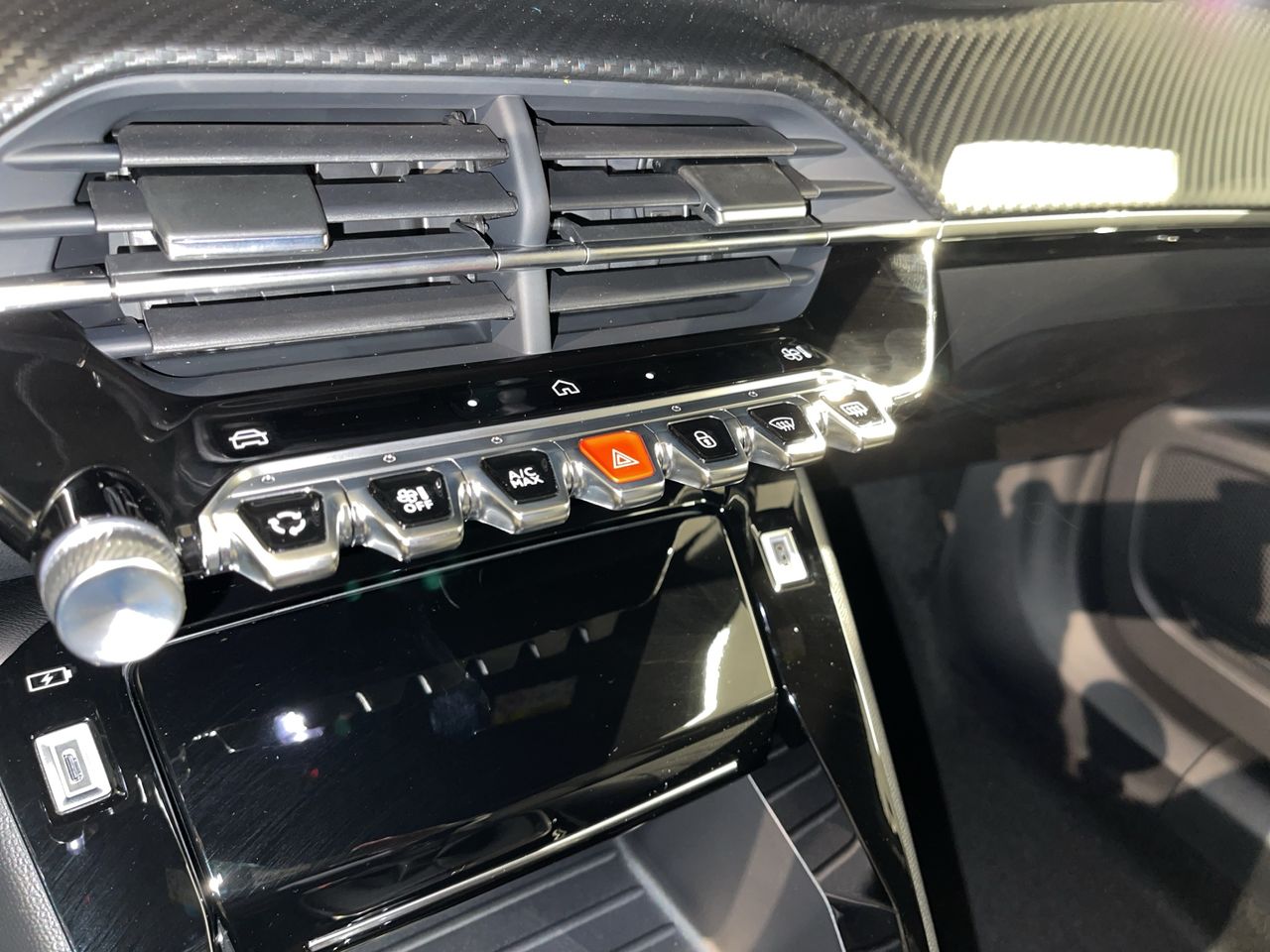 Peugeot 2008 N2008 Allure Hybrid 145 eDCS6 - Foto 13