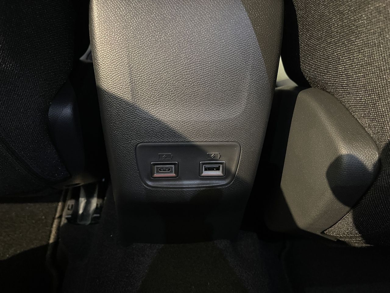 Peugeot 2008 N2008 Allure Hybrid 145 eDCS6 - Foto 15