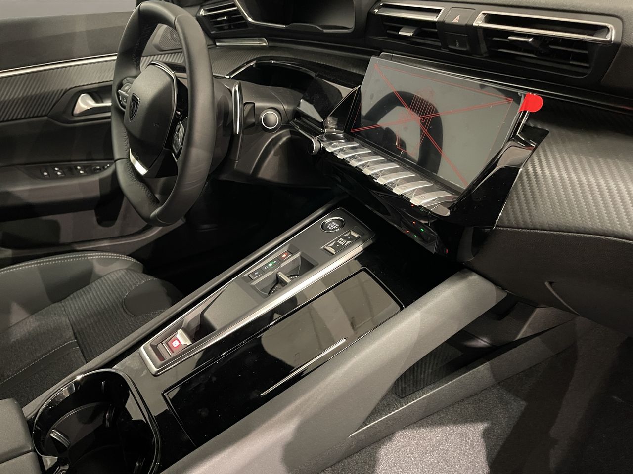 Peugeot 508 Hybrid 5P Allure HYBRID 180 e-EAT8 - Foto 17