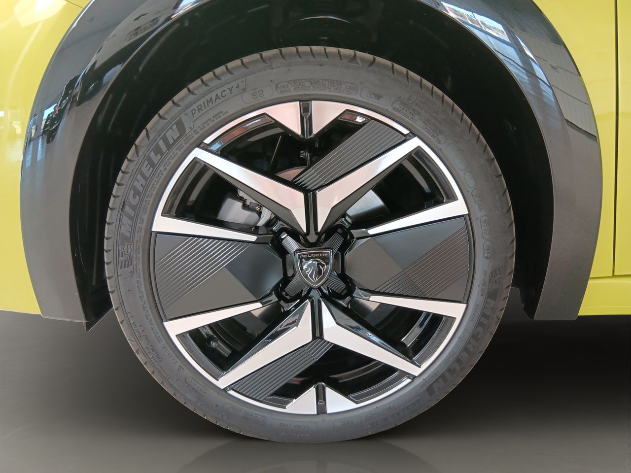 Peugeot e-208 GT Eléctrico 156 (115 Kw) - Foto 13