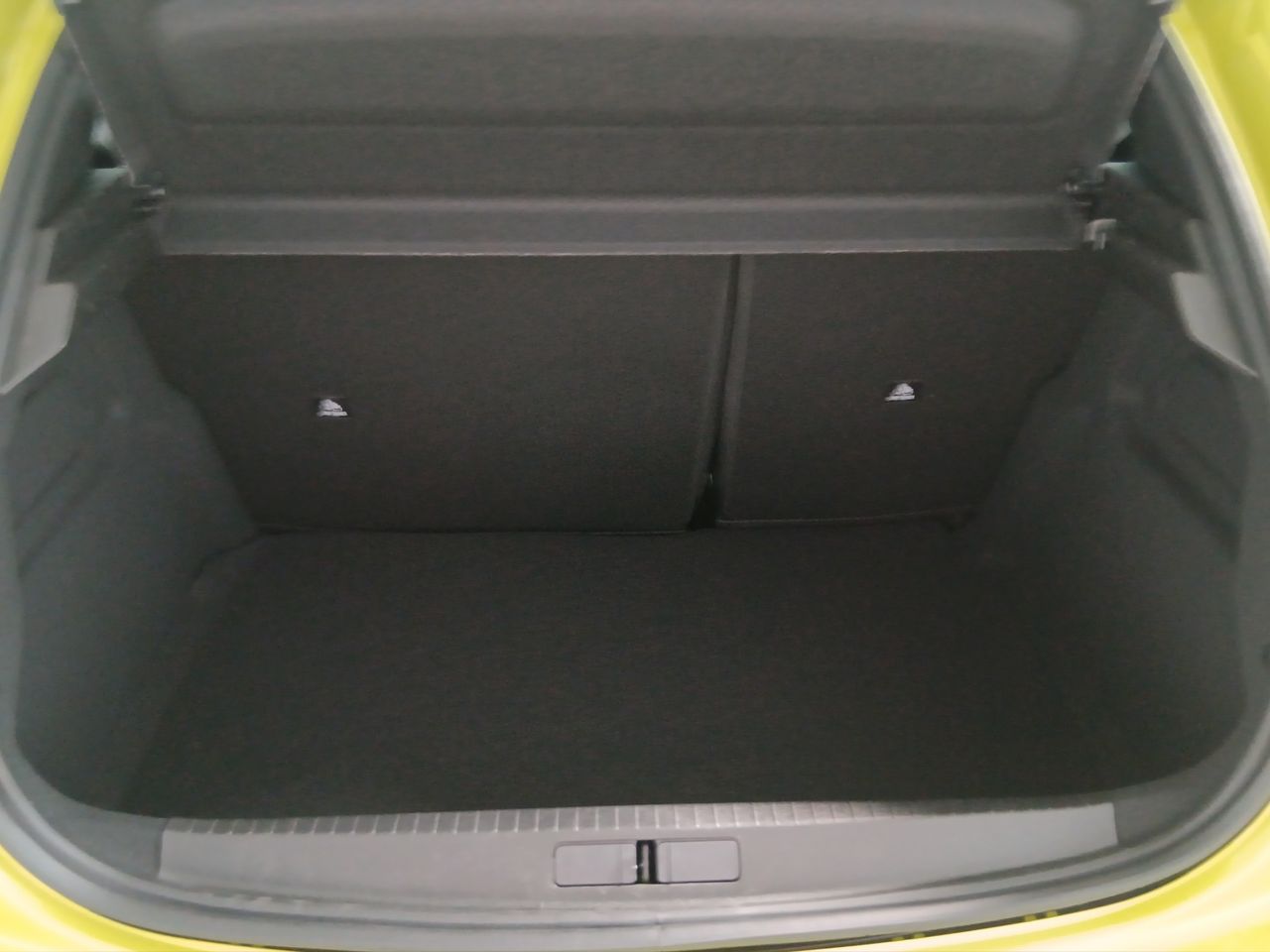 Peugeot e-208 GT Eléctrico 156 (115 Kw) - Foto 8