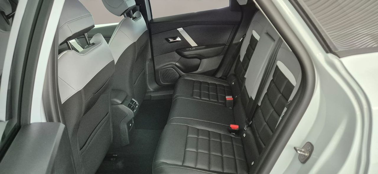 Citroën C4 Hybrid 145 ë-DCS6 Max - Foto 12