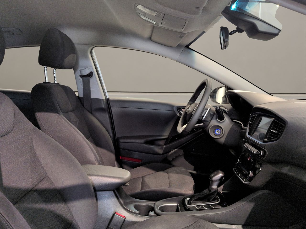 Hyundai IONIQ 1.6 GDI HEV Klass DCT - Foto 16