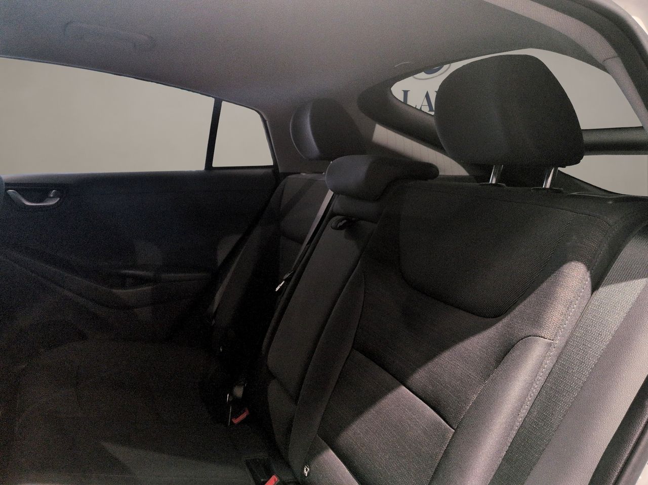 Hyundai IONIQ 1.6 GDI HEV Klass DCT - Foto 12