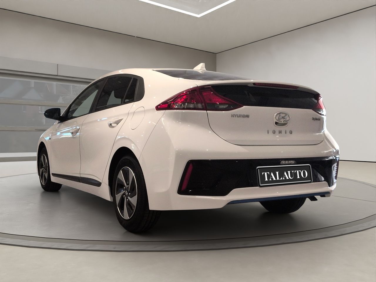 Hyundai IONIQ 1.6 GDI HEV Klass DCT - Foto 9
