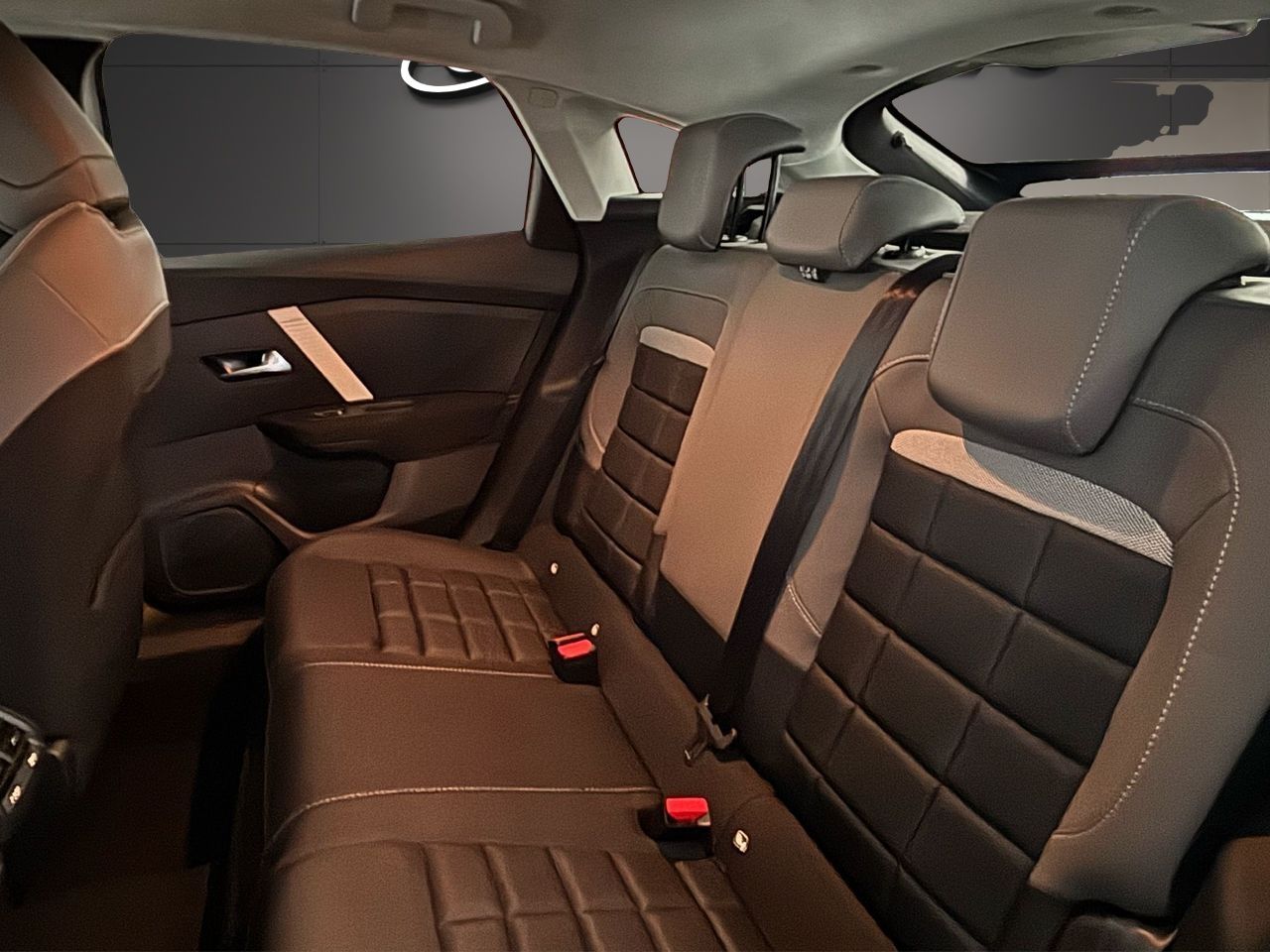 Citroën ë-C4 ë-C4 eléctrico 115kW 54kWh Max - Foto 10