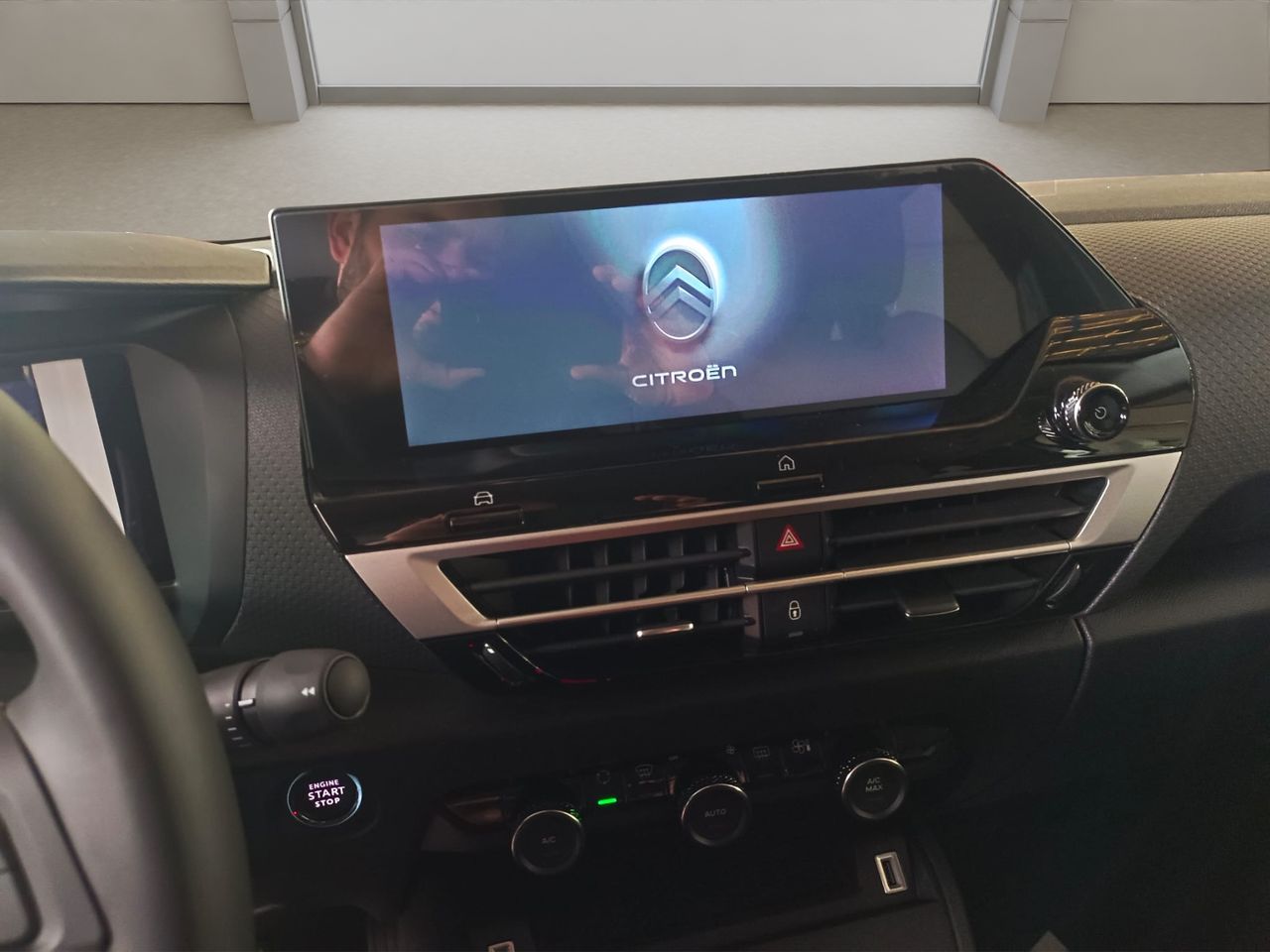 Citroën ë-C4 ë-C4 eléctrico 115kW 54kWh Max - Foto 13