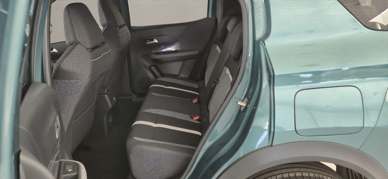 Opel Frontera 1.2T XHT Hybrid eDCT6 107kW GS - Foto 17