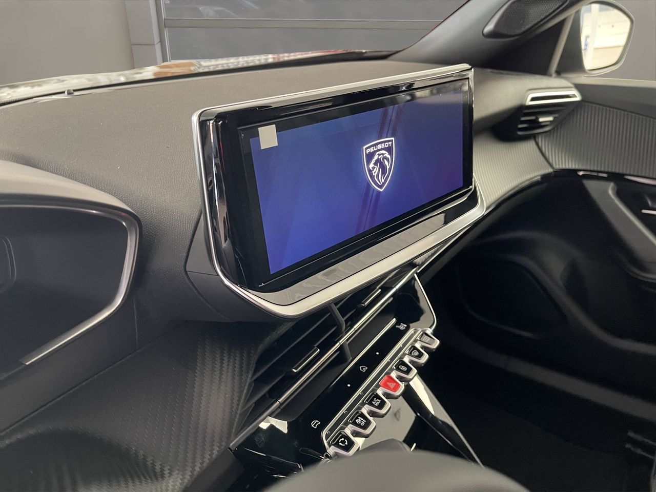 Peugeot 2008 N2008 Allure Hybrid 145 eDCS6 - Foto 14