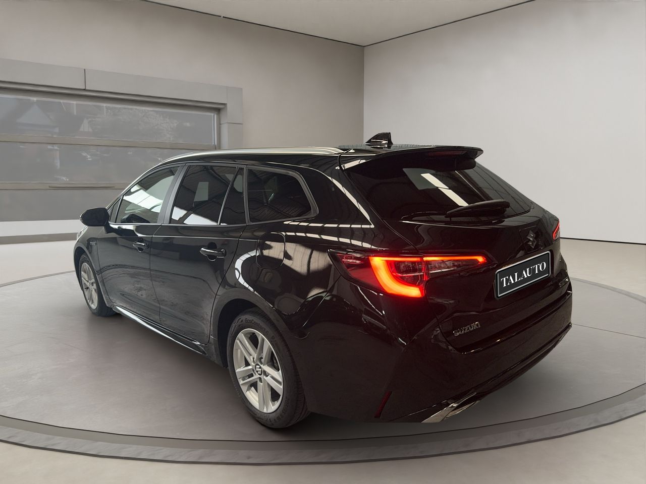 Suzuki Swace 1.8 GLE Hybrid - Foto 4