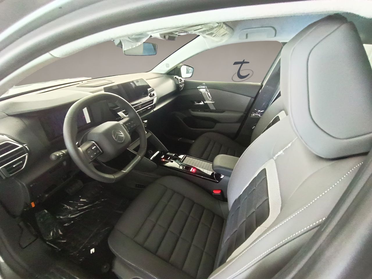 Citroën C4 Hybrid 145 ë-DCS6 Collection - Foto 12