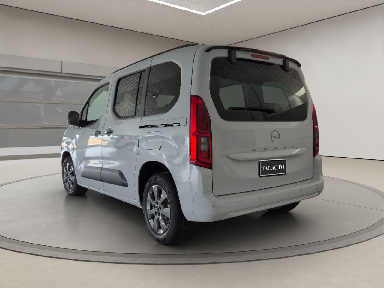 Opel Combo 100 Cv 1.5 Td S/S MT6 €6.4 - Foto 4