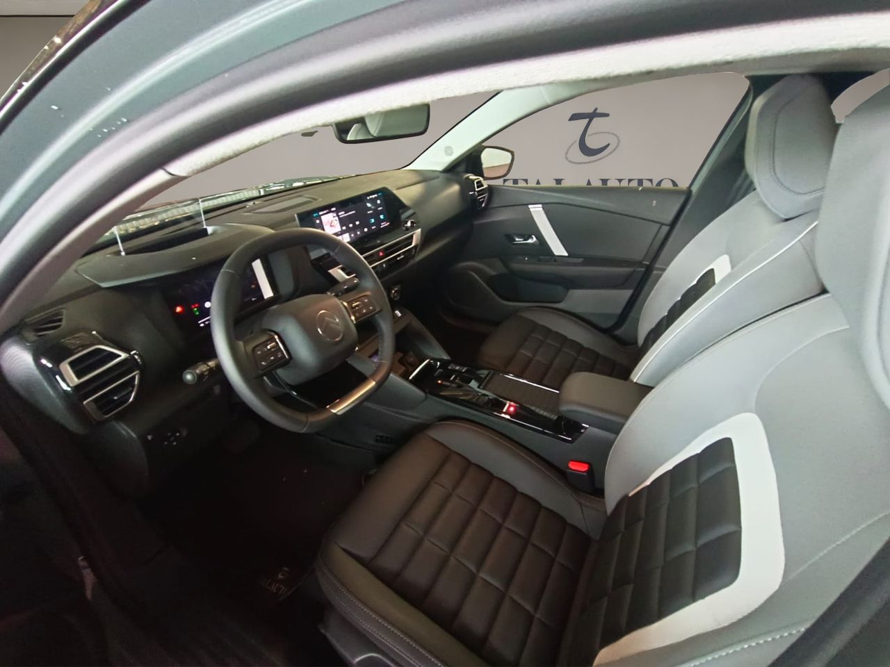 Citroën ë-C4 ë-C4 eléctrico 115kW 54kWh Max - Foto 12