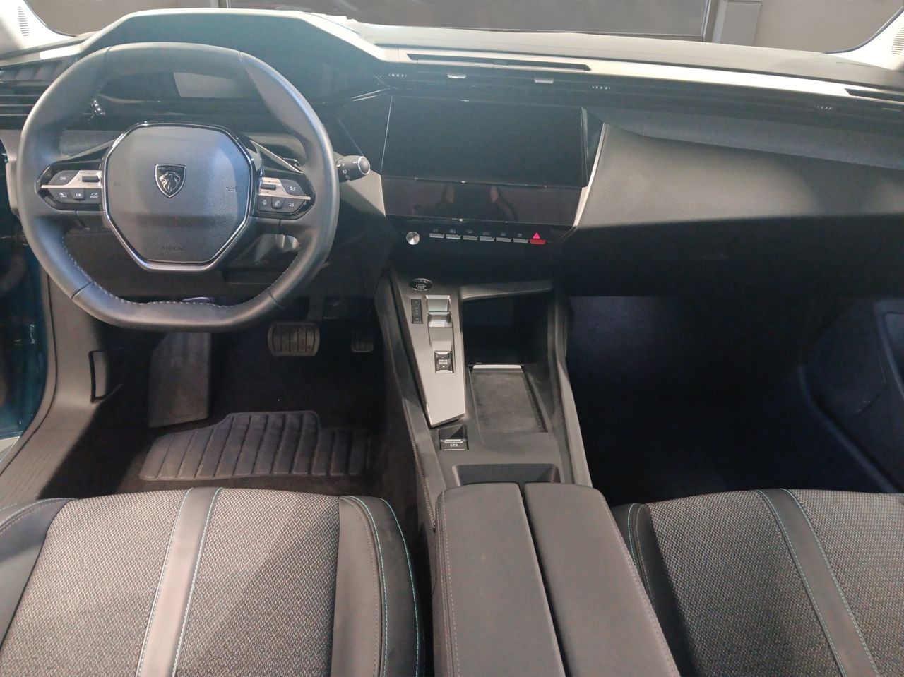 Peugeot 308 5P Allure BlueHDi 130 S&S EAT8 - Foto 10