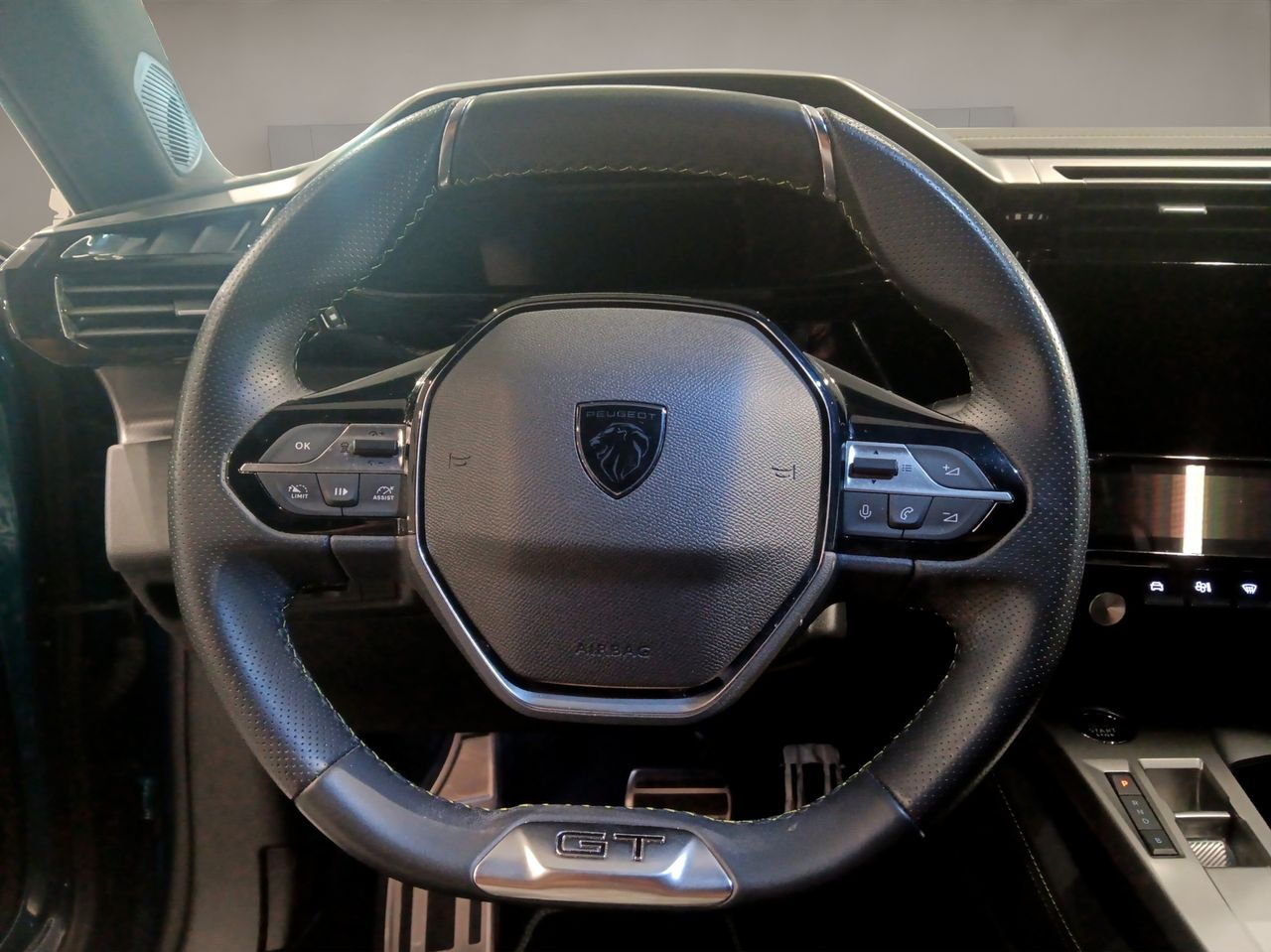 Peugeot 408 408 GT HYBRID 136 eDCS6 - Foto 18
