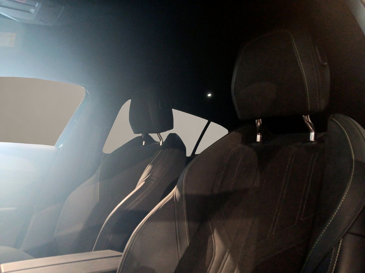 Peugeot 408 408 GT HYBRID 136 eDCS6 - Foto 15