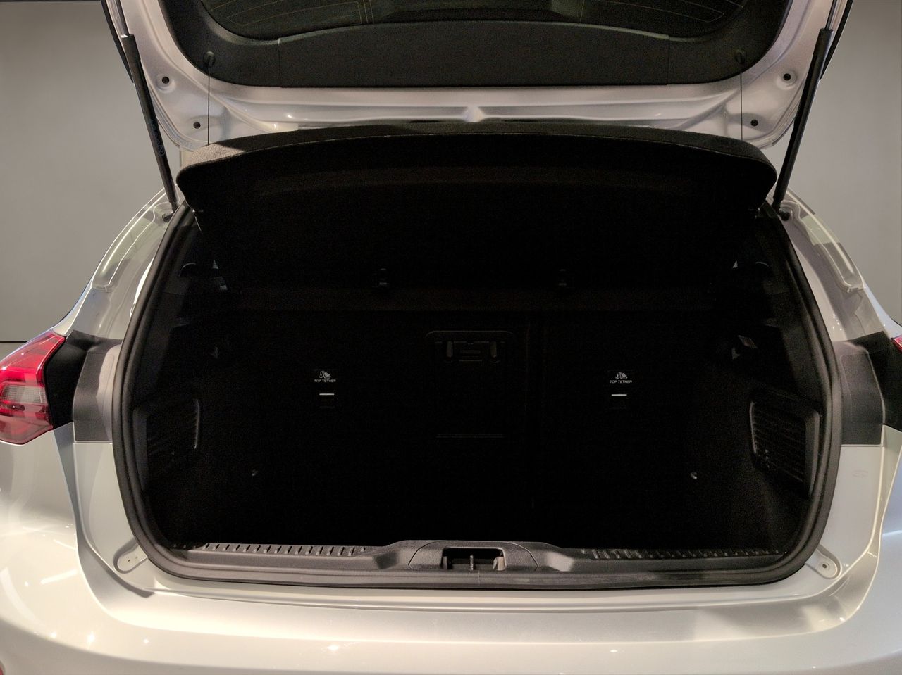 Ford Focus 1.0 Ecoboost MHEV 114kW ST-Line - Foto 8