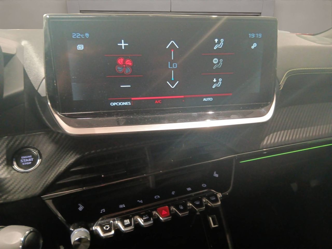 Peugeot 2008   BlueHDI 130 S&S EAT8 GT - Foto 12