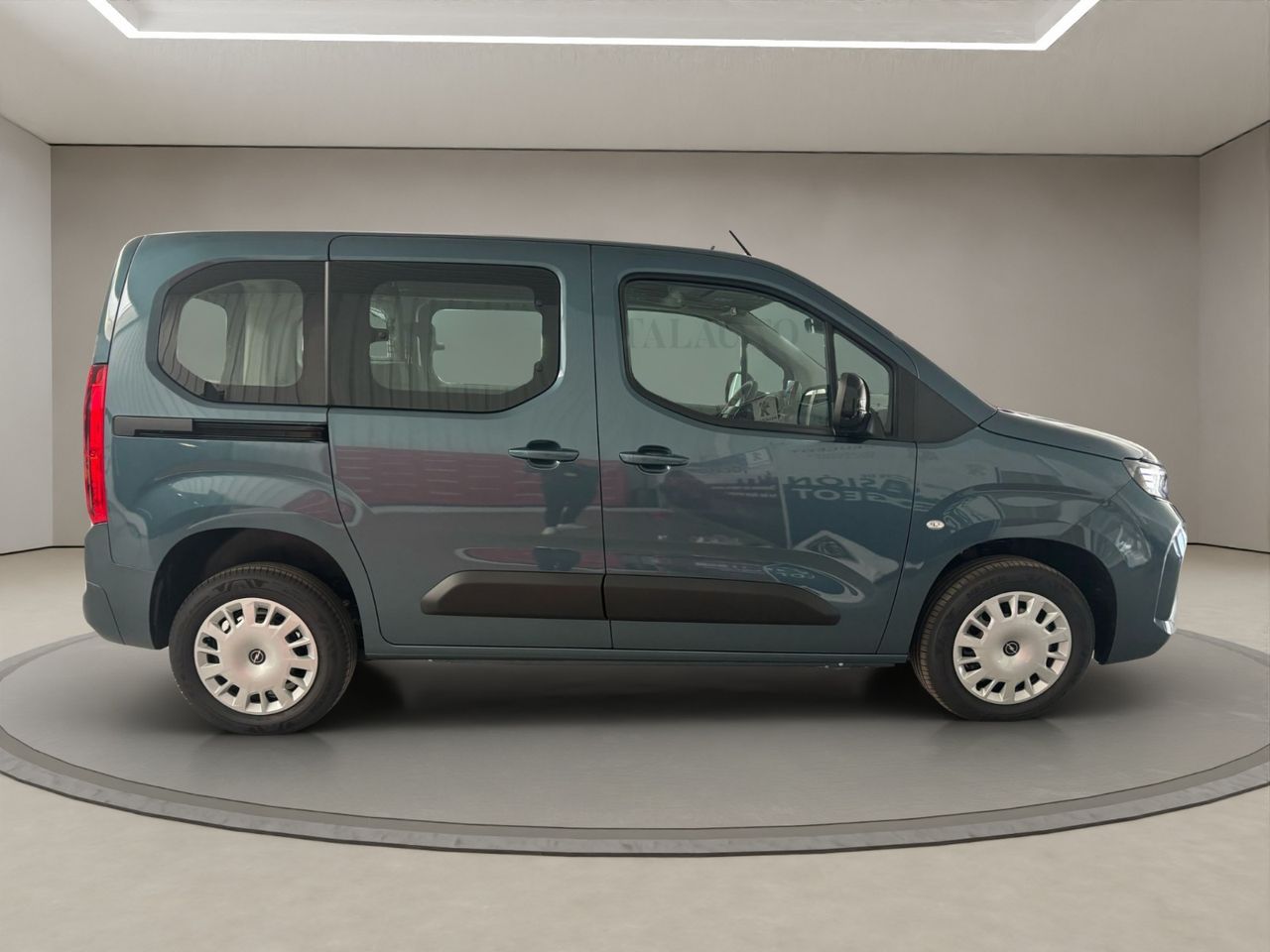 Opel Combo 100 Cv 1.5 Td S/S MT6 €6.4 - Foto 7