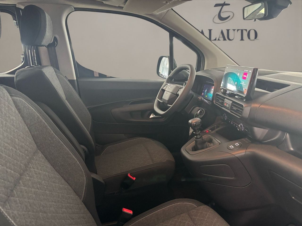 Opel Combo 100 Cv 1.5 Td S/S MT6 €6.4 - Foto 14
