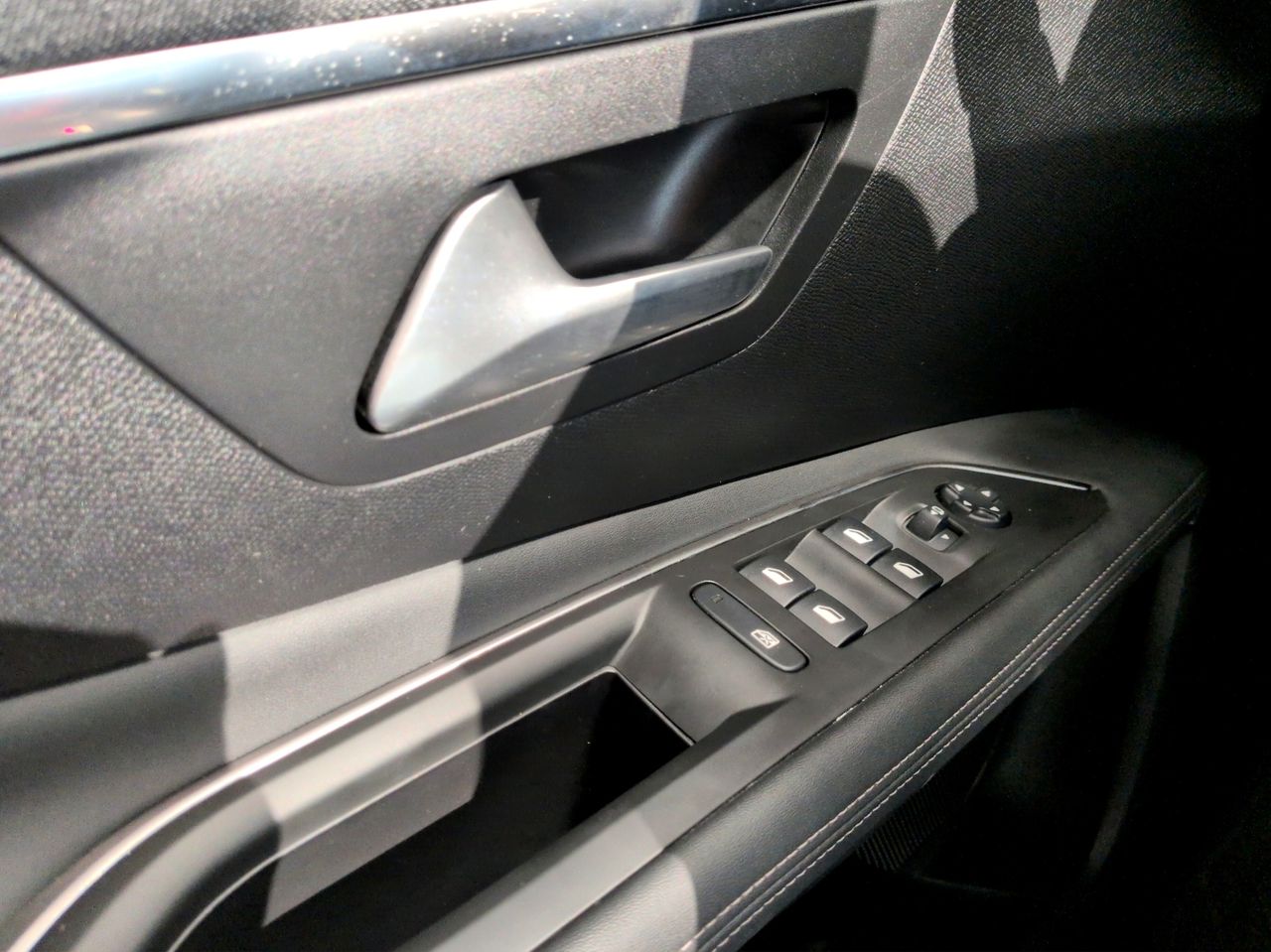 Peugeot 3008 1.2 PURETECH 96KW (130CV) ALLURE S&S - Foto 19