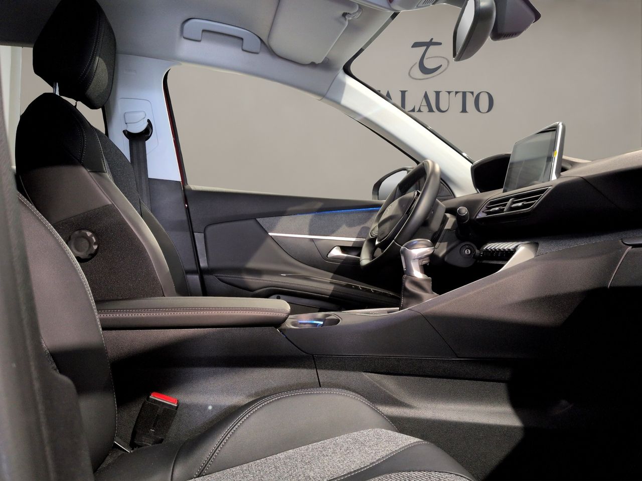 Peugeot 3008 1.2 PURETECH 96KW (130CV) ALLURE S&S - Foto 15