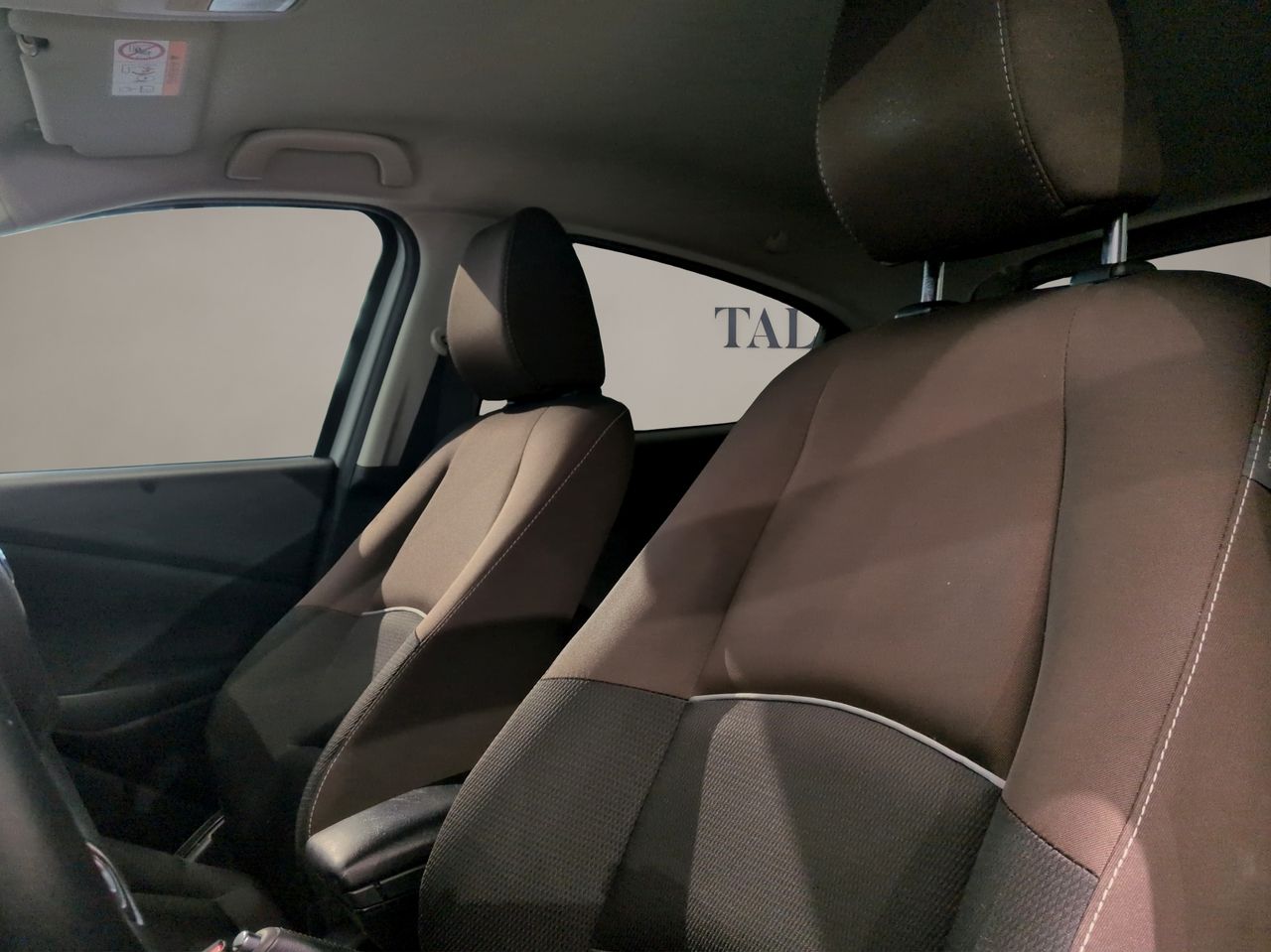 Mazda 2 1.5 GE 66kW (90CV) Black Tech Edition - Foto 14