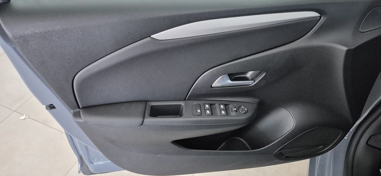 Opel Corsa 1.2T XHL Hybrid 81kW Edition eDCT - Foto 17