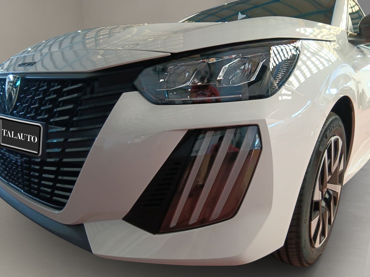 Peugeot 208 Style HYBRID 110 eDCS6 - Foto 17