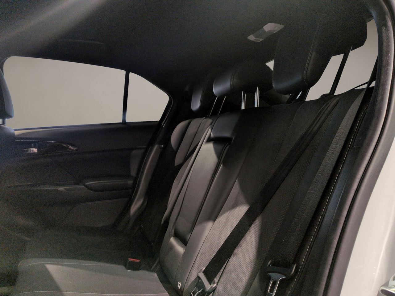 Mitsubishi Eclipse Cross 2.4 PHEV Kaiteki Auto 4WD - Foto 11