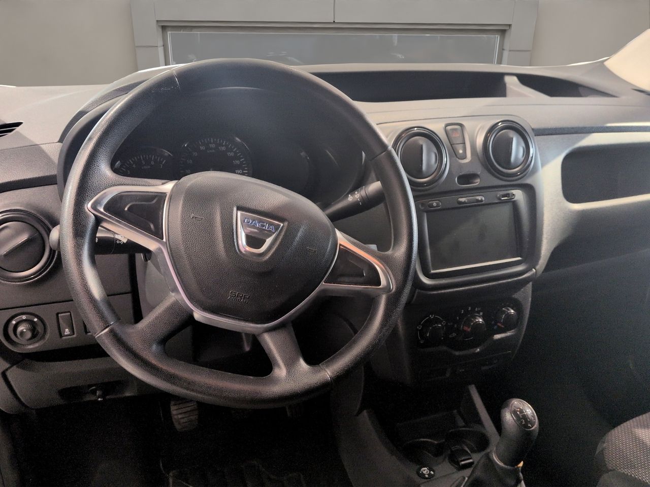 Dacia Dokker Essential 1.6 75kW (100CV) GLP -18 - Foto 9