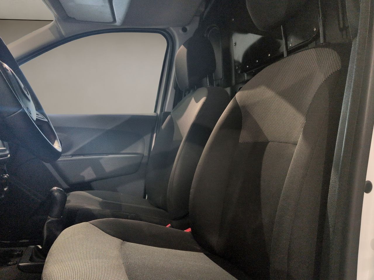 Dacia Dokker Essential 1.6 75kW (100CV) GLP -18 - Foto 11
