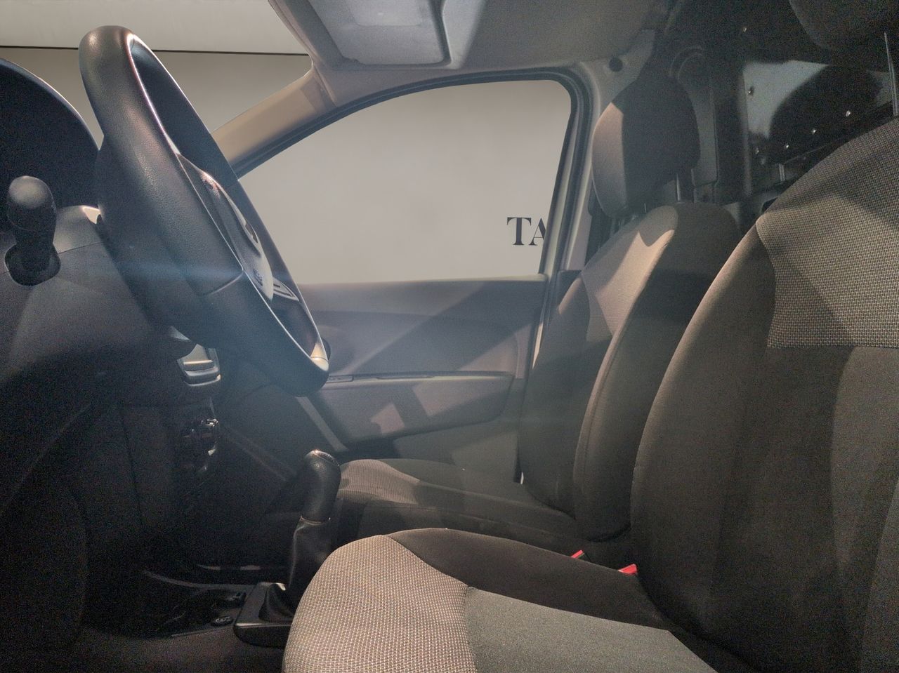 Dacia Dokker Essential 1.6 75kW (100CV) GLP -18 - Foto 10