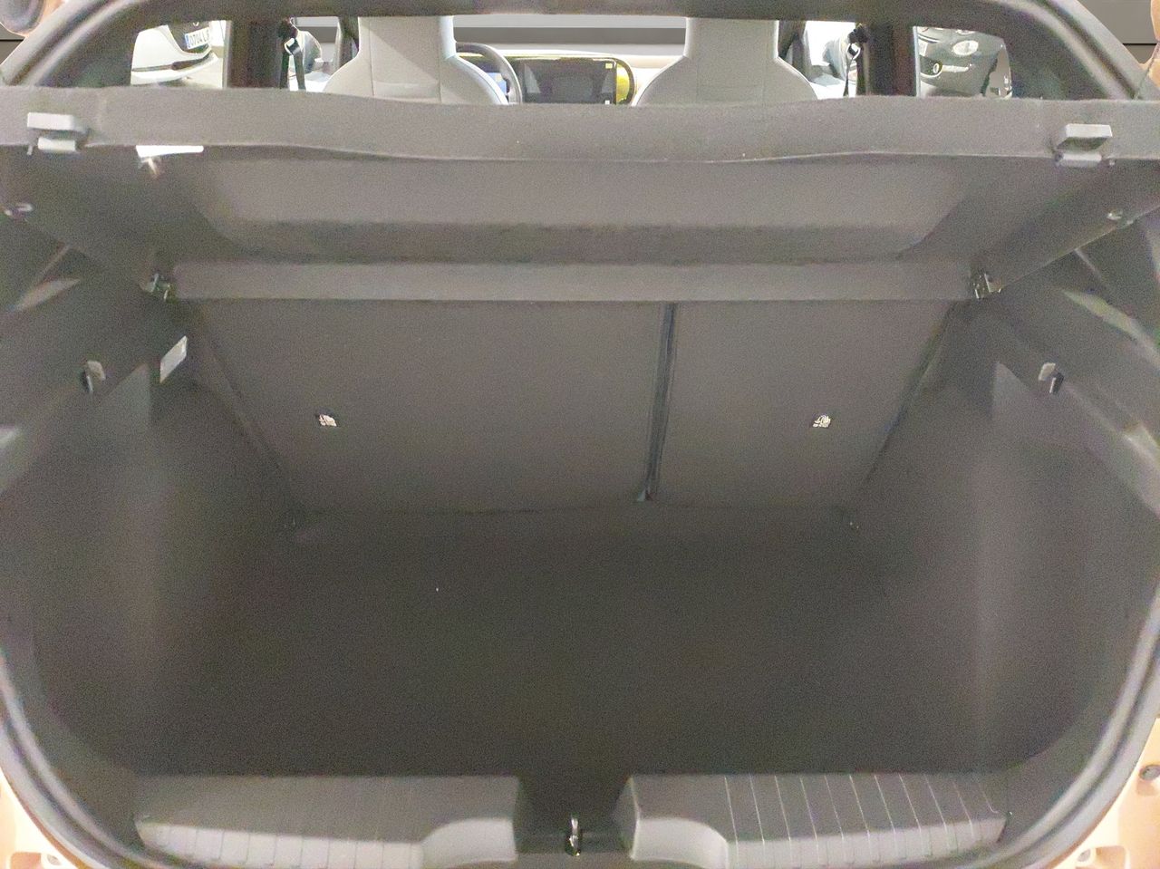 Fiat Grande Panda La Prima MHEV 81kW (110cv) - Foto 8