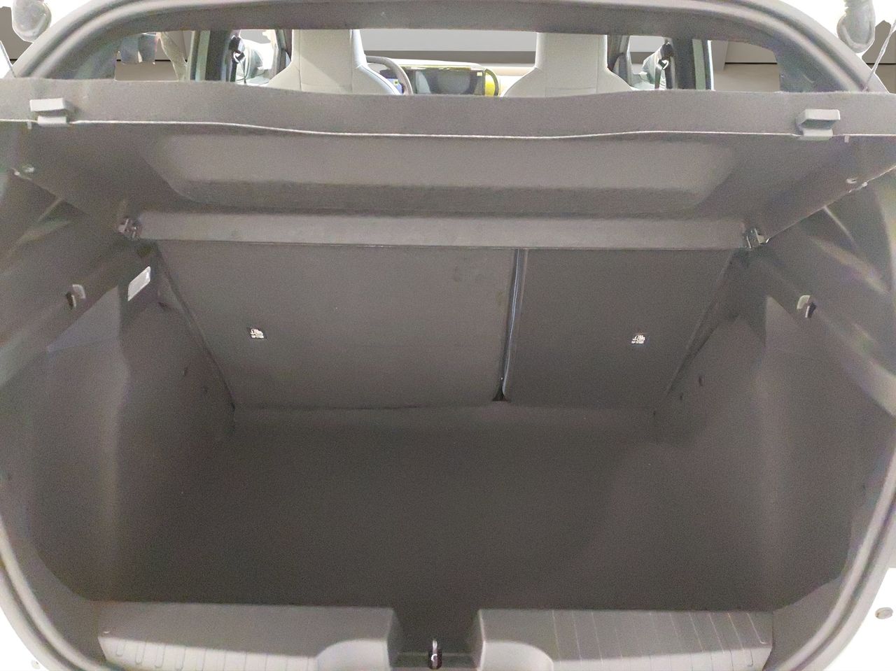 Fiat Grande Panda La prima 44kwh 87kw (118cv) - Foto 8