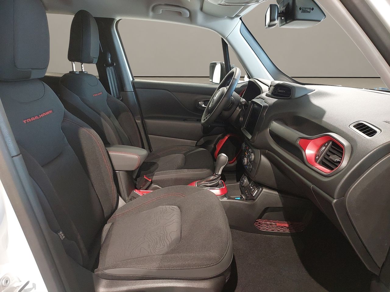 Jeep Renegade 4xe Trailhawk 1.3 PHEV 240hp AT EAWD - Foto 16