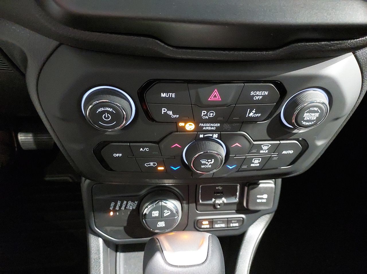 Jeep Renegade 4xe Trailhawk 1.3 PHEV 240hp AT EAWD - Foto 14