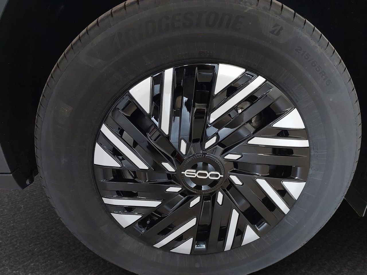 Fiat 600 600 MHEV 1.2 74kW (100CV) DDCT - Foto 7