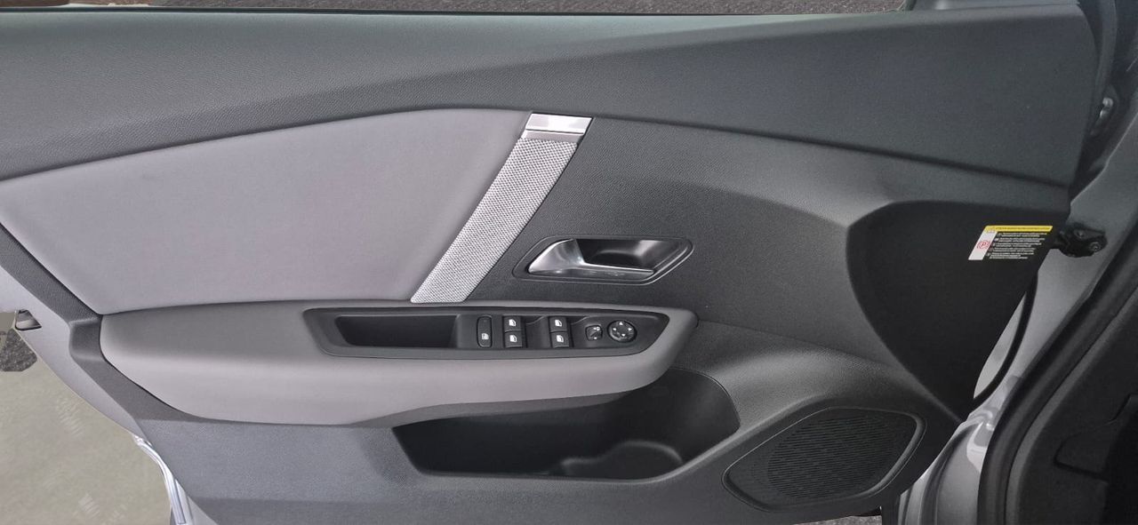 Citroën ë-C4 ë-C4 eléctrico 115kW 54kWh Collection - Foto 14