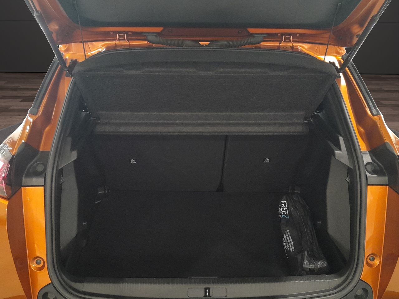 Peugeot 2008 Allure Pack BlueHDI 81kW (110CV) - Foto 13