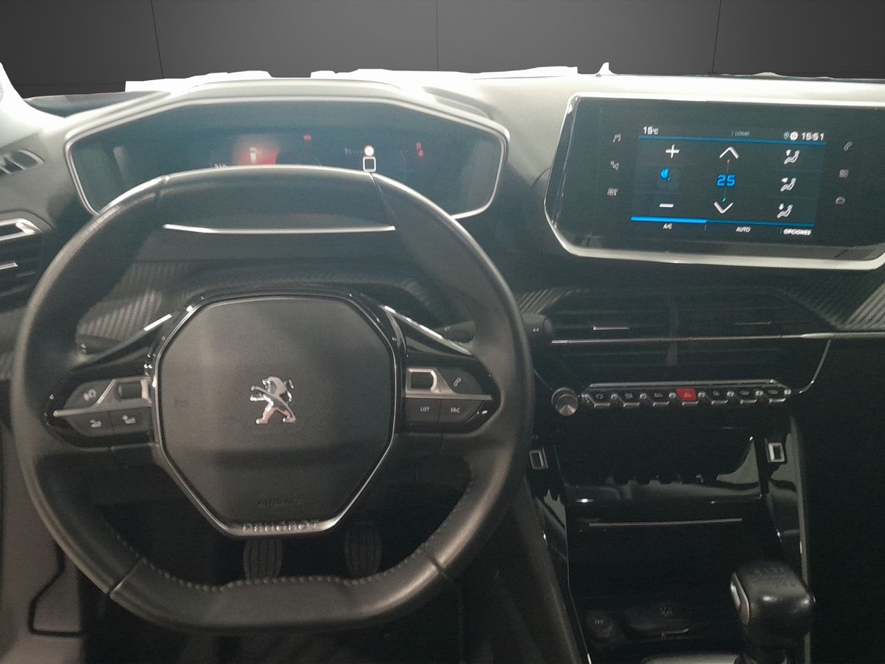 Peugeot 2008 Allure Pack BlueHDI 81kW (110CV) - Foto 11