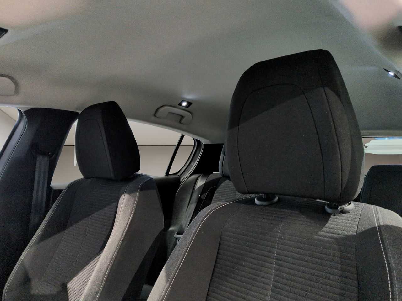 Peugeot 308 5P Active Pack PureTech 130 S&S MAN - Foto 13