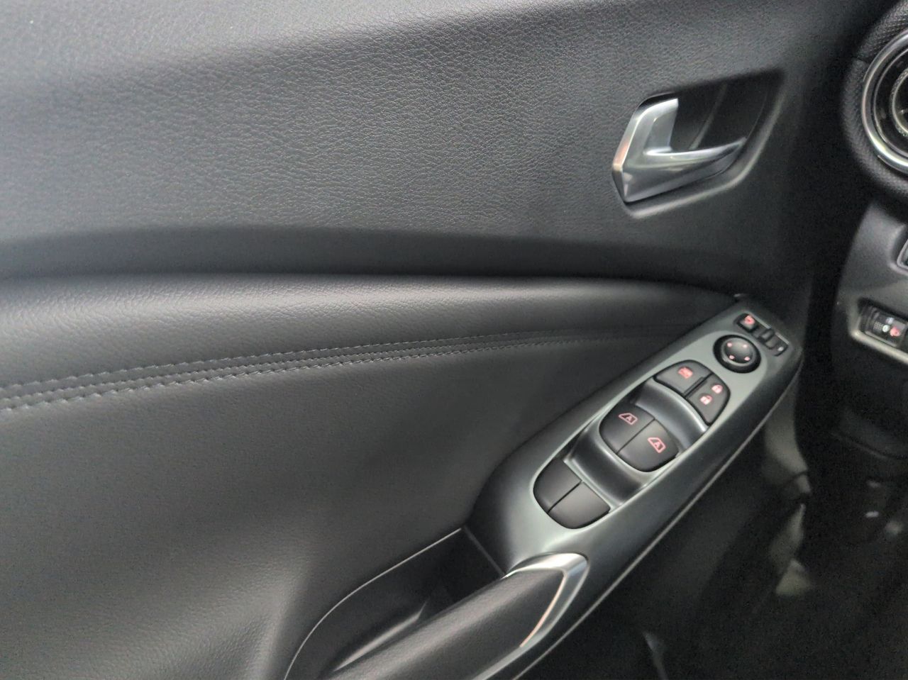 Nissan Juke DIG-T 84 kW (114 CV) 6M/T N-Connecta - Foto 16