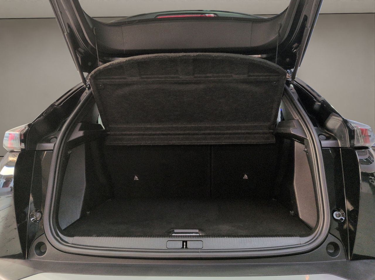 Peugeot 2008 GT Puretech 130 S&S 6 Vel. MAN - Foto 14