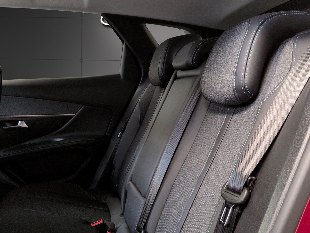 Peugeot 3008 1.5 BlueHDi 96kW S&S Allure Pack EAT8 - Foto 12