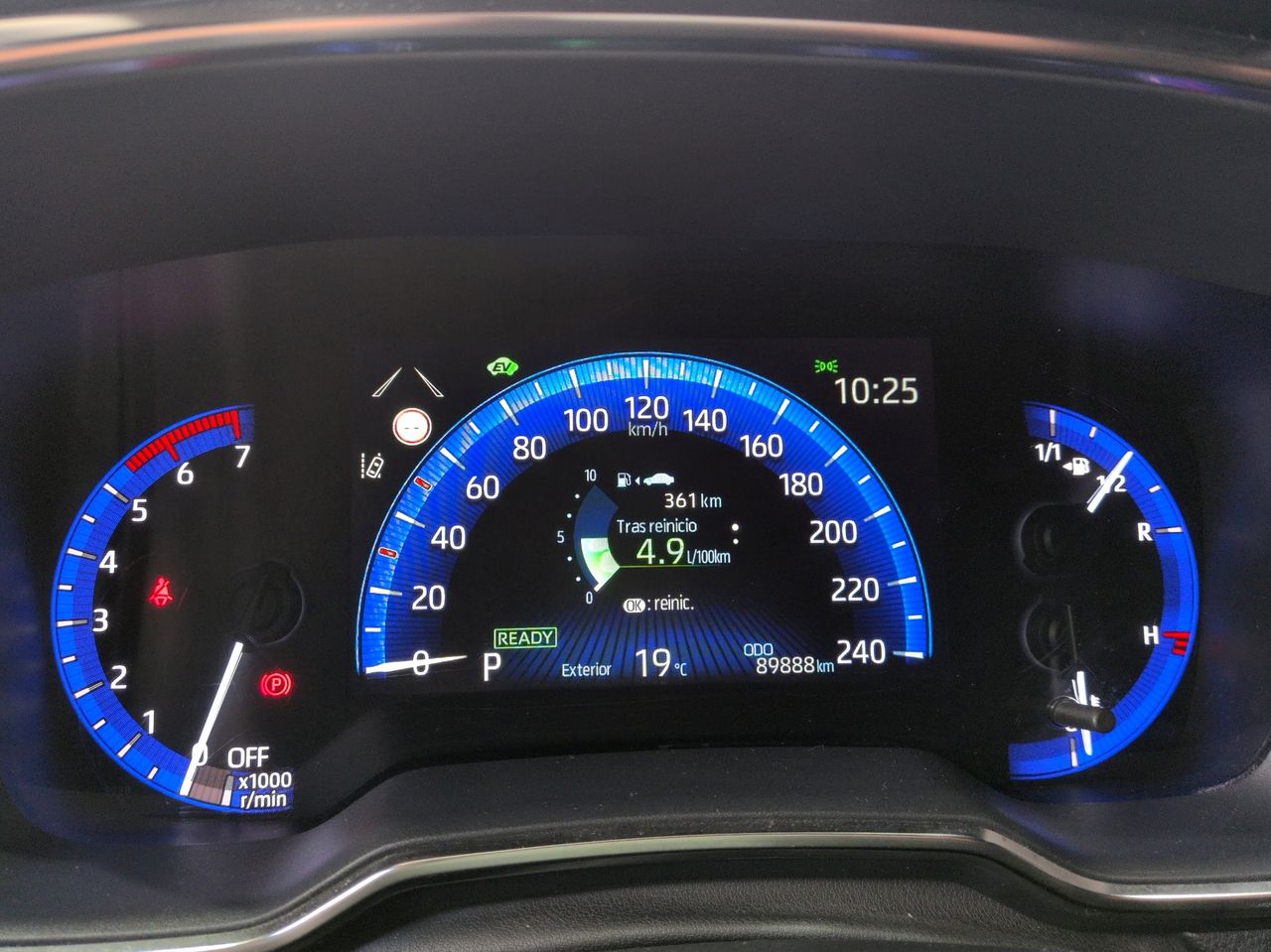 Toyota Corolla 1.8 125H ACTIVE TECH E-CVT - Foto 15