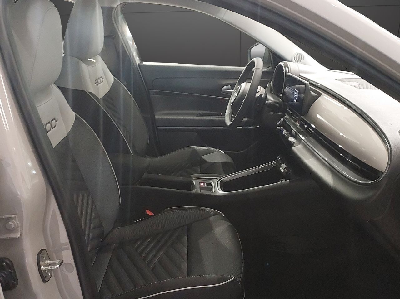 Fiat 600 600 Icon MHEV 1.2 81kW (110CV) DDCT - Foto 16