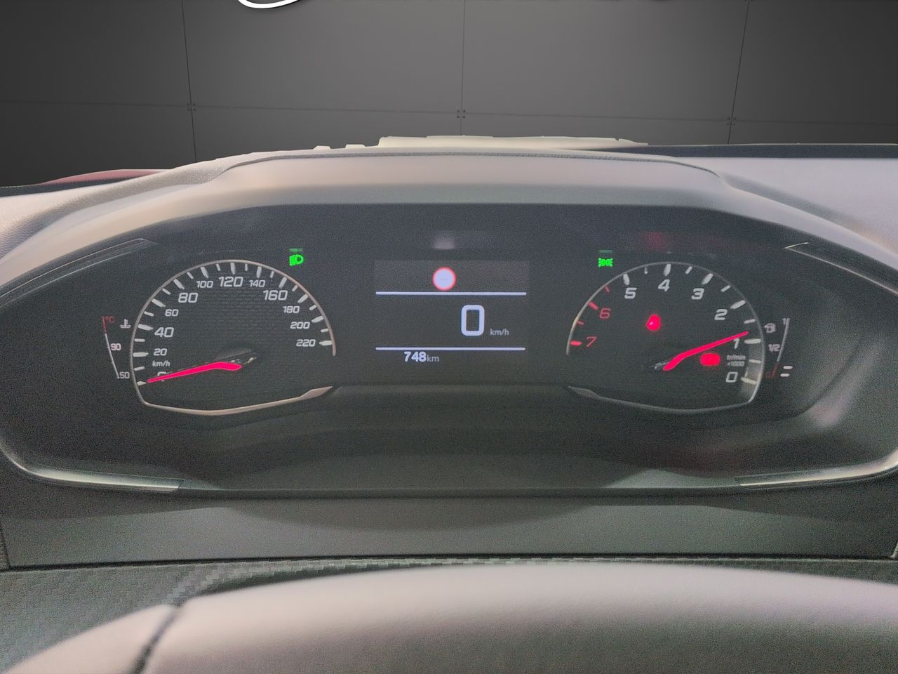 Peugeot 208 Active Puretech 100 - Foto 15